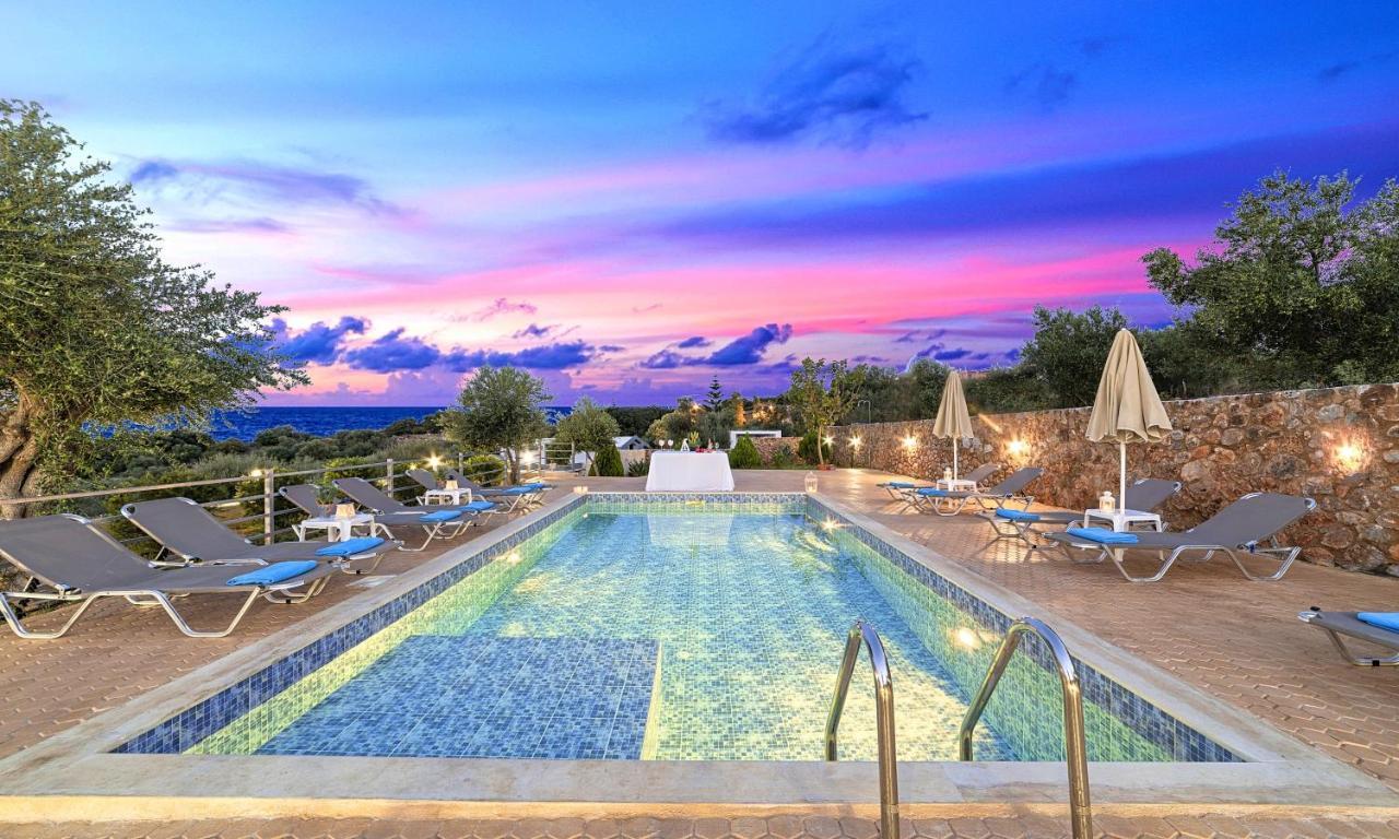 Aqua Blue Villas With Heated Pool Mathes ภายนอก รูปภาพ