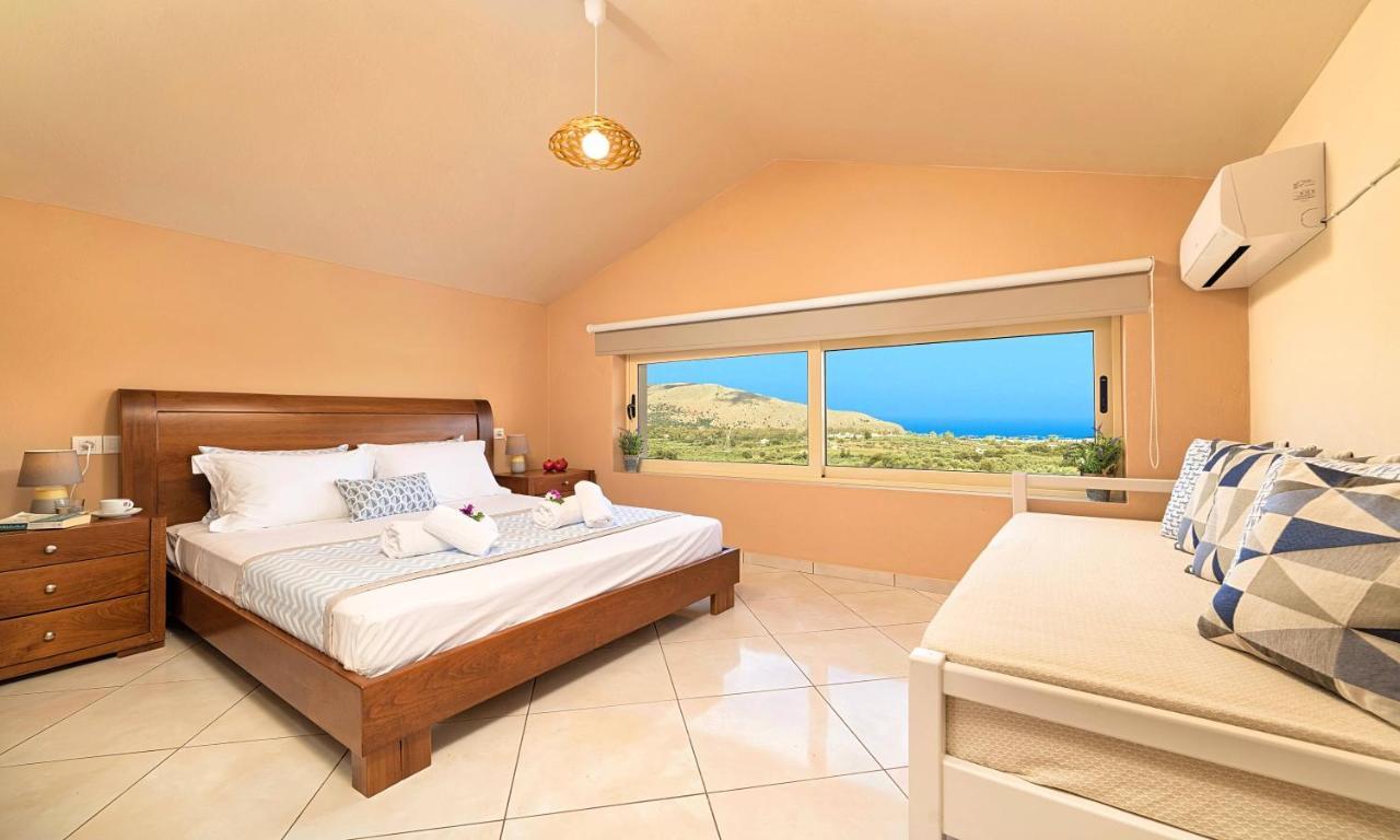 Aqua Blue Villas With Heated Pool Mathes ภายนอก รูปภาพ