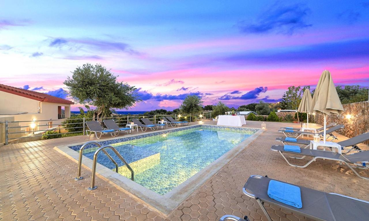 Aqua Blue Villas With Heated Pool Mathes ภายนอก รูปภาพ
